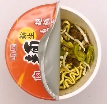 明星 新生 麺神カップ 肉野菜味噌