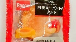敷島製パン Pasco「満たされスイーツ 白桃ヨーグルト」